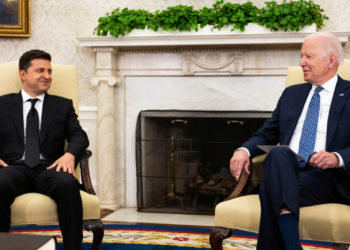 Белый дом: Байден не планирует ехать в Киев вслед за Джонсоном