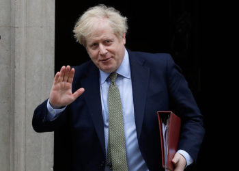 Джонсона и главу Минфина Великобритании оштрафуют за нарушение локдауна