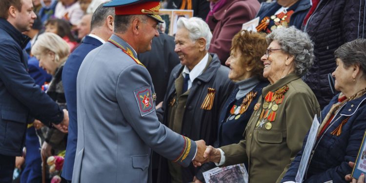 La Tiraspol a fost criticată inițiativa Chișinăului de a interzice panglica Sf. Gheorghe