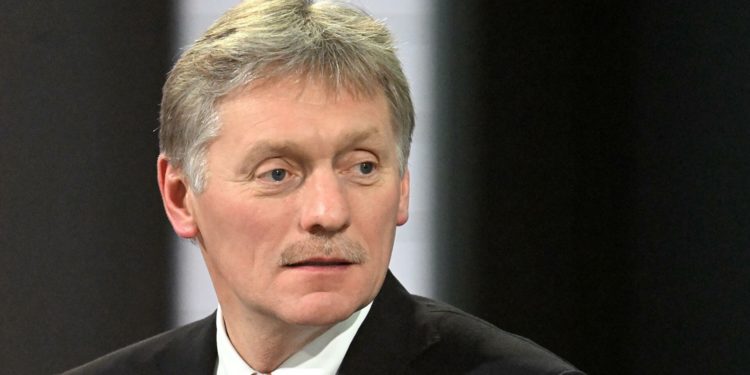 Песков заявил, что сообщения о задержании Медведчука на Украине нуждаются в проверке