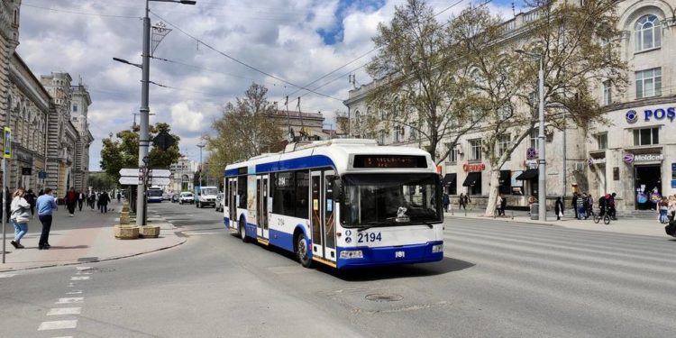 Atenție, chișinăuieni! Schimbare de itinerar în centrul Capitalei: cum circulă troleibuzele