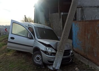 Noaptea de 8 spre 9 aprilie, la Cantemir: o casă de rugăciuni – incendiată, un șofer – fără mașină și altul – fără portmoneu