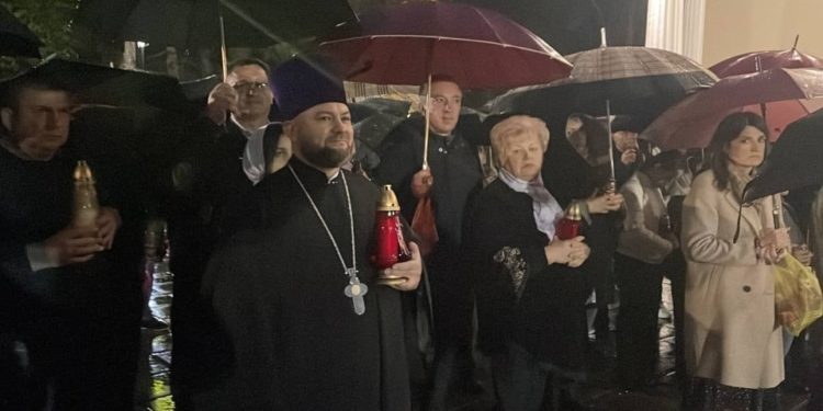 Pentru al 20-lea an consecutiv Focul Haric a ajuns în Moldova! Ilan Șor a organizat aducerea Luminii Sfinte