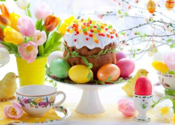 În ajunul sărbătorilor pascale locuitorii capitalei au asaltat piețele din Chișinău. Cât va costa în medie o masă festivă în acest an | VIDEO