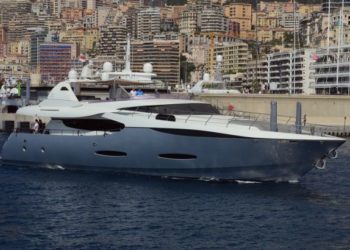 В Италии арестовали российскую яхту стоимостью более 3 млн евро