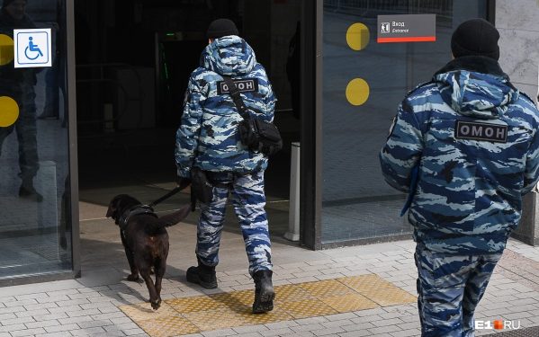 Россия ввела высокий уровень террористической опасности в регионах, граничащих с Украиной