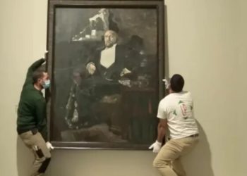 Франция после выставки отказалась возвращать в Россию картины Кончаловского и Серова. Они связаны с российскими миллиардерами