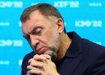 Под санкции Евросоюза попали Греф, Дерипаска и концерн «Калашников»