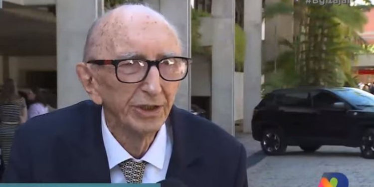 Un brazilian care a lucrat la aceeaşi companie timp de 84 de ani a intrat în Cartea Recordurilor