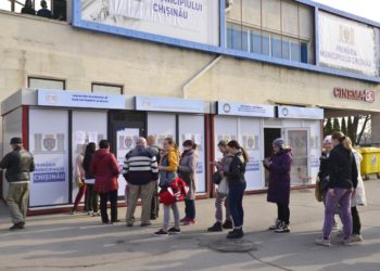 Boris Gîlca anunță că municipalitatea nu a primit niciun ajutor de la Guvern destinat refugiaților. Natalia Gavrilița: Bani au fost alocați, dar se pare că cei de la primărie nu cunosc cum să gestioneze aceste resurse | VIDEO