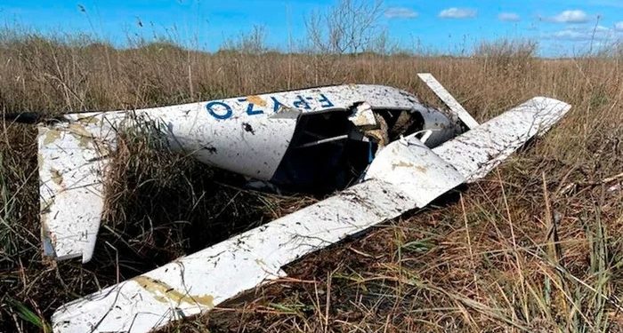 Во Франции пассажирка перехватила штурвал и не дала самолету упасть на жилые дома