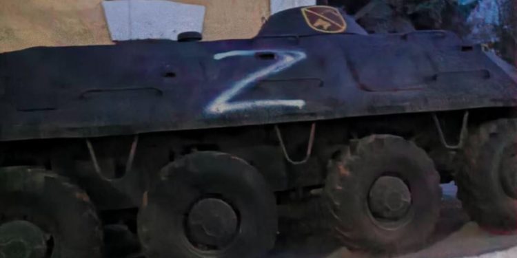 Pe o blindată din Bălți a apărut inscripția „Z”. Ce spune poliția?