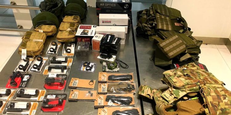 A aterizat la Chișinău cu bagajul ticsit cu armament: Un ucrainean, ce venea din SUA, pe la Istanbul, reținut pe Aeroport