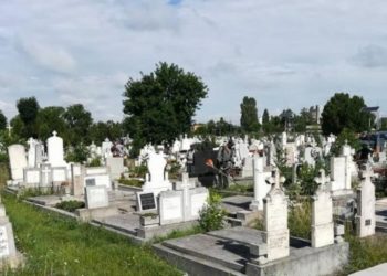 В Кишиневе на Пасху ограничат въезд на кладбища