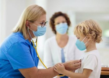 ВОЗ сообщил о 169 случаях гепатита неизвестного происхождения у детей. Один ребенок умер