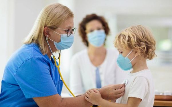 ВОЗ сообщил о 169 случаях гепатита неизвестного происхождения у детей. Один ребенок умер