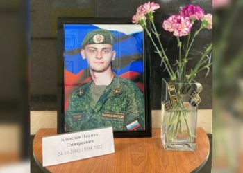 На границе с Украиной погиб 19-летний российский солдат. Это первое сообщение о потерях России на своей территории с начала войны