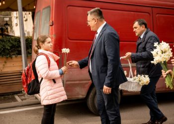 Atmosferă de vis la Orhei! Orașul a fost împânzit cu mii de decorațiuni de sărbătoare, cu ocazia Paștelui!