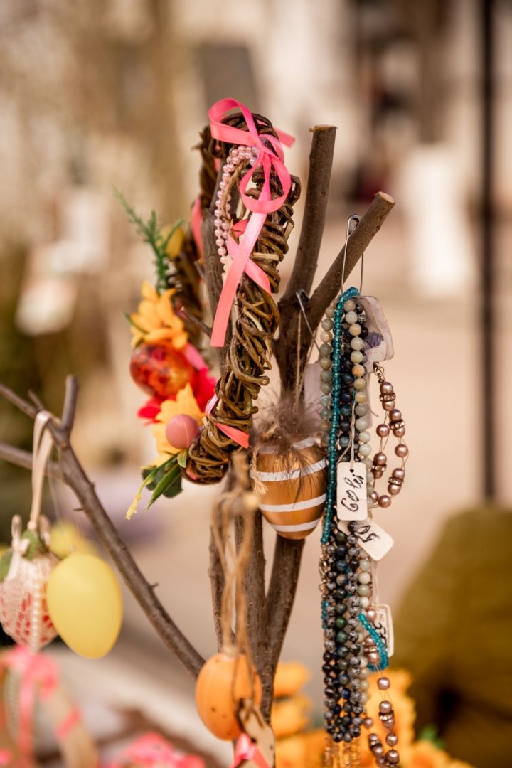 Atmosferă de vis la Orhei! Orașul a fost împânzit cu mii de decorațiuni de sărbătoare, cu ocazia Paștelui!