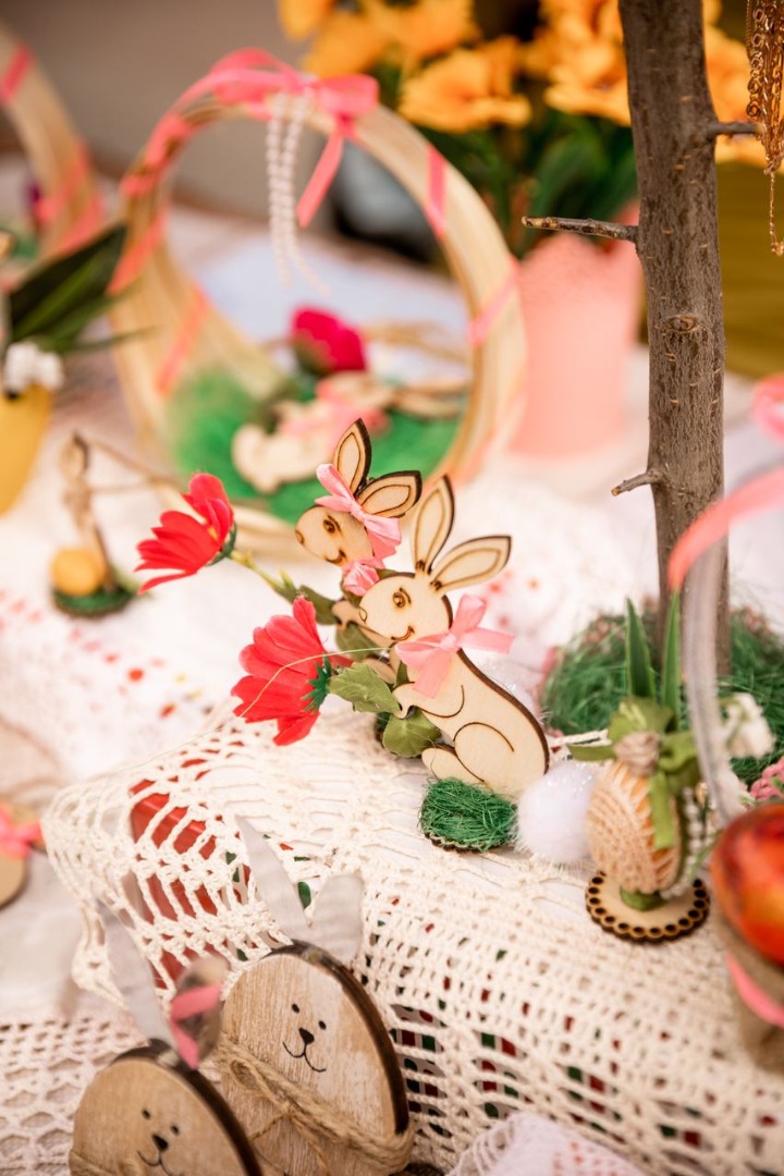 Atmosferă de vis la Orhei! Orașul a fost împânzit cu mii de decorațiuni de sărbătoare, cu ocazia Paștelui!