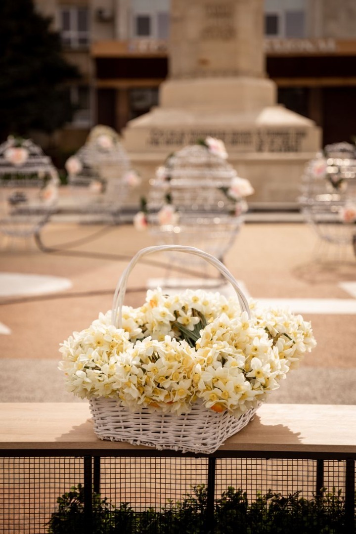 Atmosferă de vis la Orhei! Orașul a fost împânzit cu mii de decorațiuni de sărbătoare, cu ocazia Paștelui!