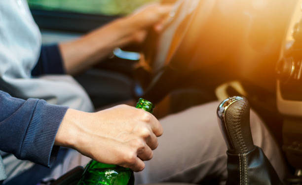 Doi procurori și un medic din Nisporeni, în judecată: au vrut să-l scape de pedeapsă pe unul din procurori, urcat beat la volan