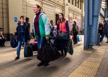 Число беженцев из Украины превысило 4,5 млн человек — ООН