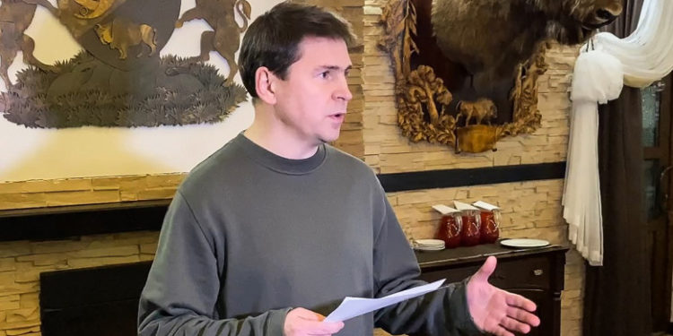 Consilier prezidențial de la Kiev: Războiul din Ucraina „poate fi încheiat prin discuții directe” între Putin și Zelenski