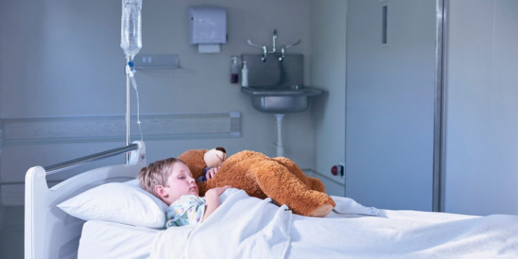 Cazurile misterioase de hepatită la copii se răspândesc și ajung în Asia și Canada. Ipoteza privind posibila cauză a bolii