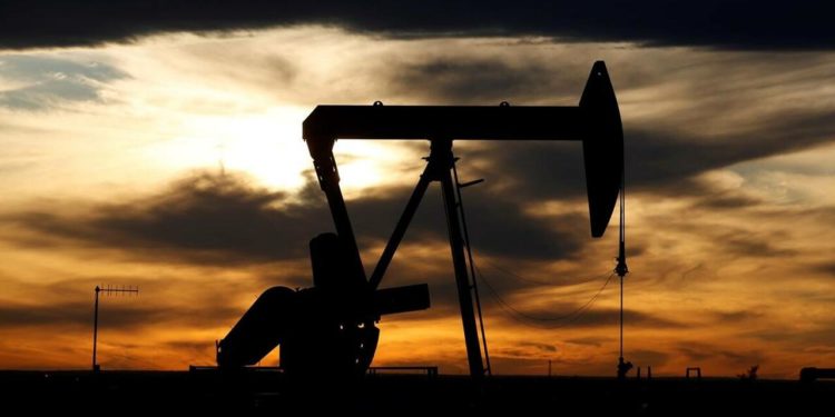 Petrom a renunțat la achizițiile de țiței rusesc și cere coridoare “verzi” de transport prin Marea Neagră