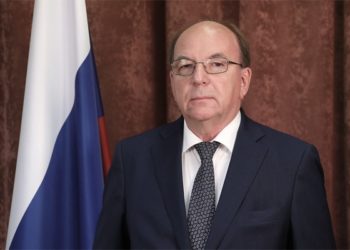 «Выразили стремление сохранить формат „5+2“». В посольстве России рассказали о встрече Васнецова и Нойкирха