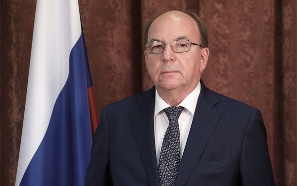 «Выразили стремление сохранить формат „5+2“». В посольстве России рассказали о встрече Васнецова и Нойкирха