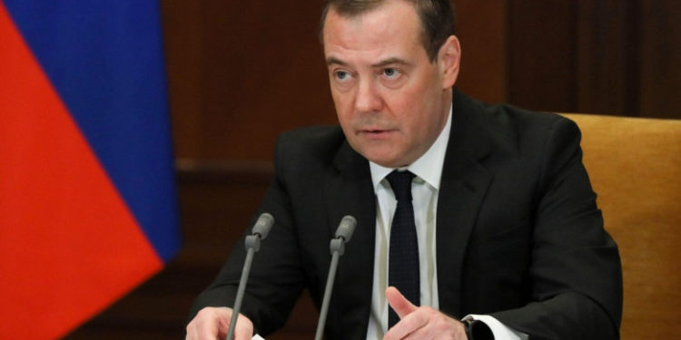 Dmitri Medvedev: Rusia şi-ar putea limita exporturile de grâu doar la ţările „prietene”