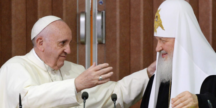 Papa Francisc îi cere patriarhului Kiril al Moscovei unirea eforturilor pentru pace în Ucraina