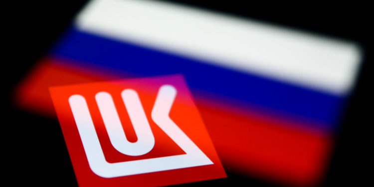 Președintele Lukoil a demisionat. Vagit Alekperov ceruse luna trecută încetarea rapidă a războiului din Ucraina