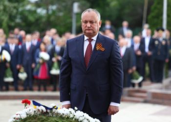 Igor Dodon, amendat cu 9 mii de lei, pentru purtarea panglicii Sf. Gheorghe, de 9 mai: Vom contesta acest abuz | VIDEO