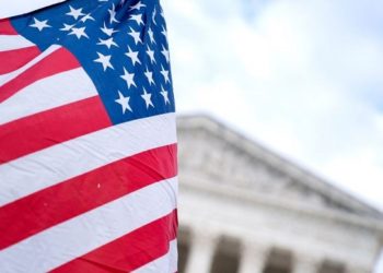 Сенат США одобрил голосование по пакету помощи Украине на $40 млрд