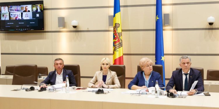 Депутаты Партии «ШОР» обсудили с членами Венецианской комиссии работу судебной системы