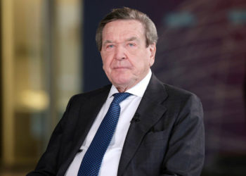 Герхард Шредер покинет совет директоров «Роснефти»