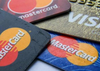 Евросоюз анонсировал отключение новых российских банков от SWIFT