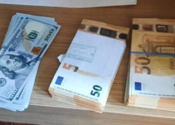 У пяти человек из Окницы прошли обыски по делу о контрабанде наркотиков