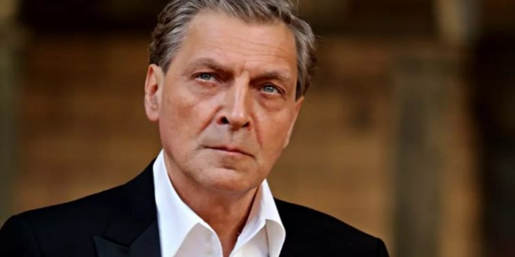 Александра Невзорова объявили в розыск. Против него возбуждено дело о распространении «ложных сведений» об обстреле роддома в Мариуполе