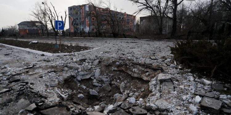 Экс-командир «Азова» сообщил о подготовке военной операции по деблокаде Мариуполя