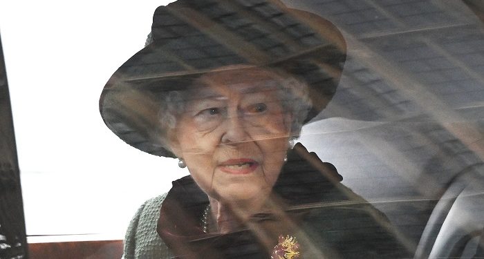 Британская королева пропустит торжественное открытие парламента по состоянию здоровья