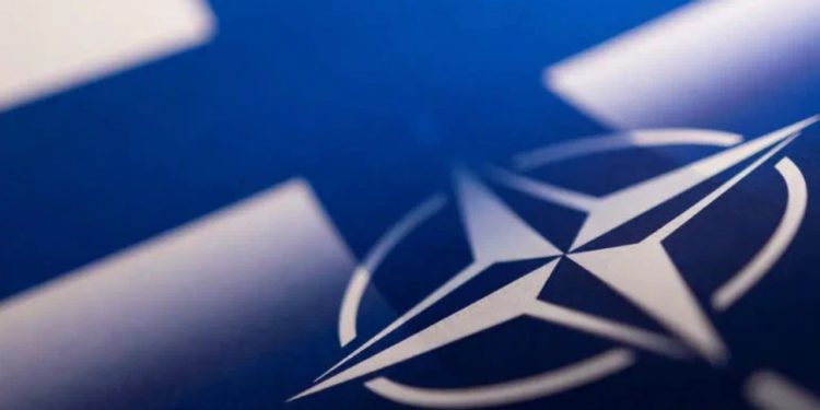 Власти Финляндии высказались в поддержку немедленного вступления в НАТО