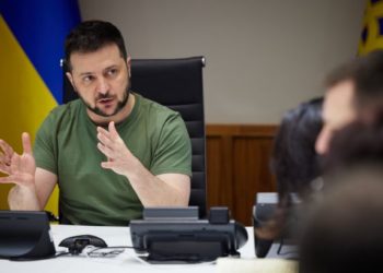 Сотни тысяч убитых военных. Зеленский назвал цену силового освобождения Крыма сейчас