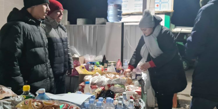 A crescut „enorm” solicitarea pentru asistența umanitară destinată refugiaților ucraineni. Gîlcă: „produsele din depozit sunt în epuizare”