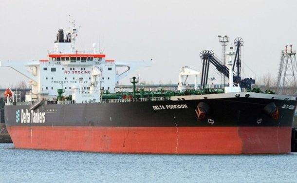 Иран задержал два греческих танкера у своих берегов