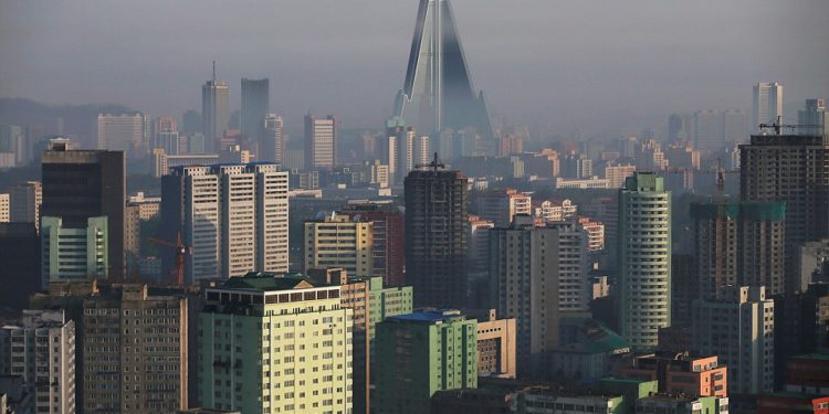 Coreea de Nord recunoaște primul caz de Covid-19 și declară „urgenţă naţională majoră”