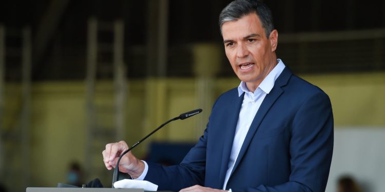 В Испании взломали телефон главы правительства